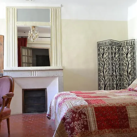 Bed & Breakfast Lescapade Capellane 4*