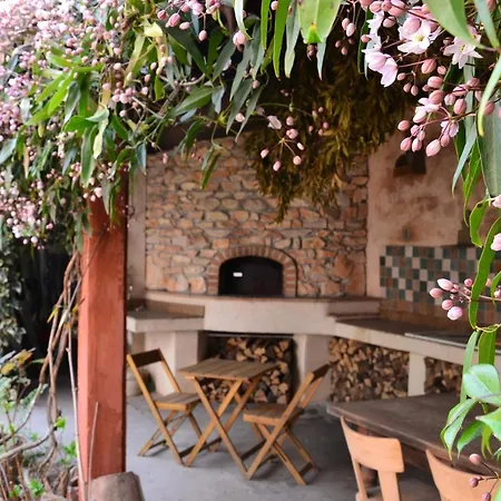 Bed & Breakfast Lescapade Capellane 4*